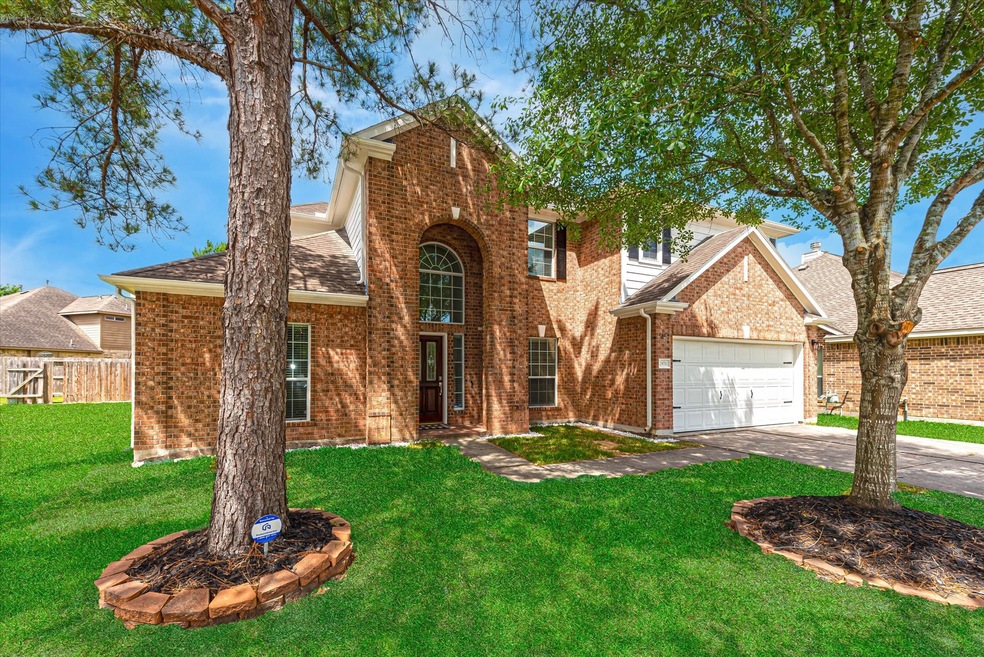 29711 N Legends Village Ln, Spring, TX 77386 - photo 1