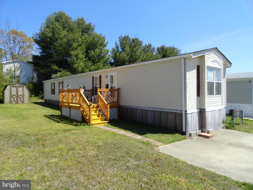 438 Sarah Anne Dr, Lothian, MD 20711 - photo 1