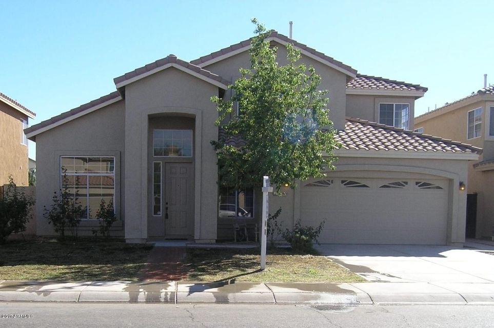 front of house 2591