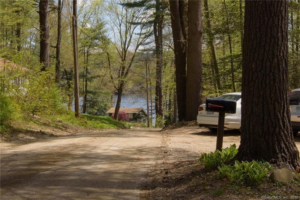 62 Old Sawmill Rd, Woodstock, CT 06281 - photo 1