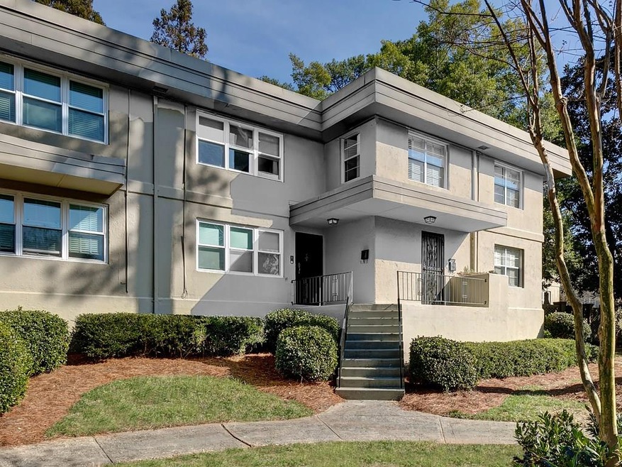 284 Lakemoore Drive FRONT