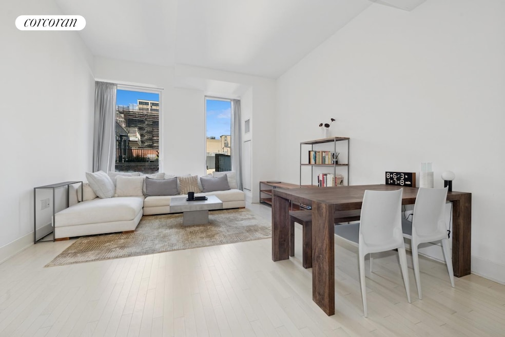 Sold $1,700,000 • Co-Listing Agent