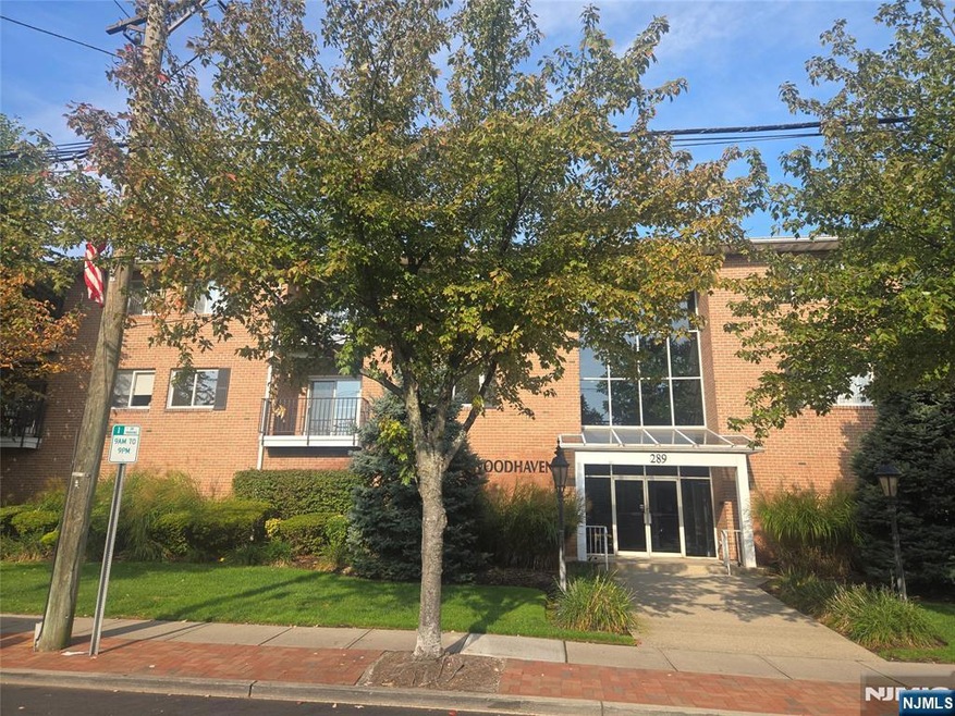 289 Valley Blvd unit 1A, Wood Ridge, NJ 07075 - photo 1