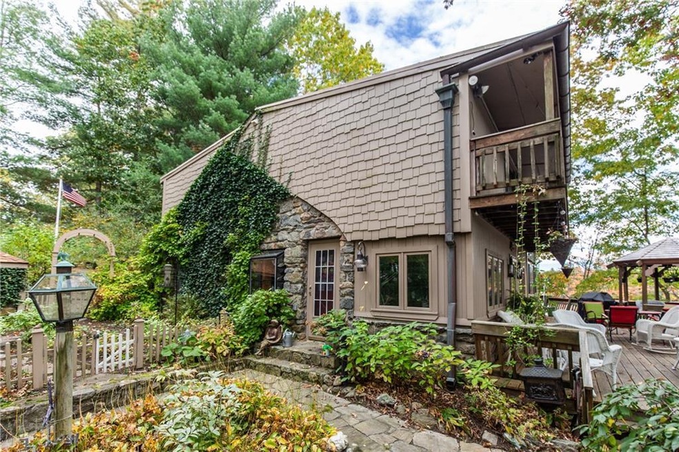 85 Coolridge Ave, Greenville, RI 02828 - photo 1