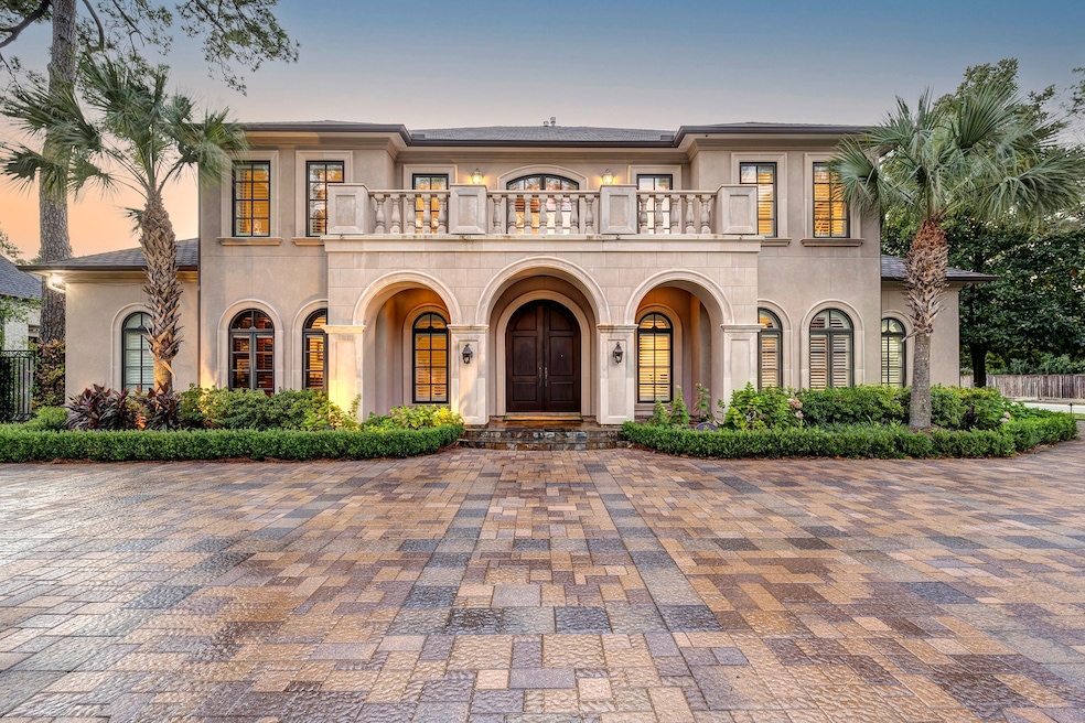 251 Piney Point Rd, Houston, TX 77024 - photo 1