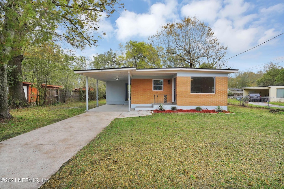 Sold $176,000 • Co-Listing Agent