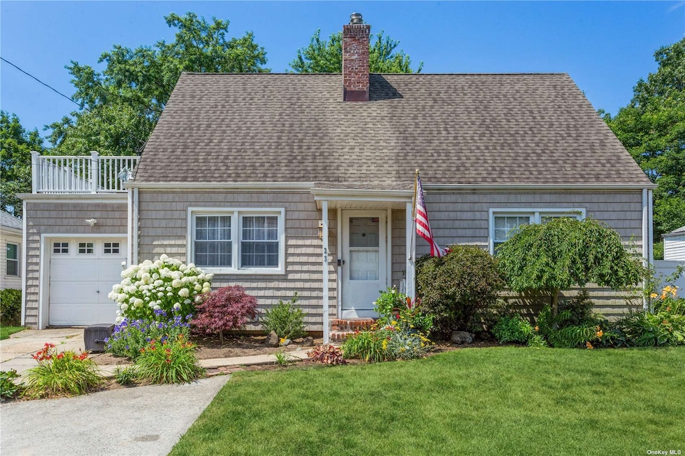 23 Avon Rd, Hewlett, NY 11557 - photo 1