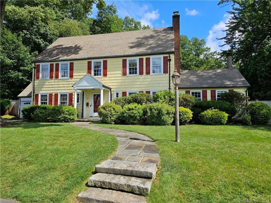 4 Stratford Rd, West Hartford, CT 06117 - photo 1