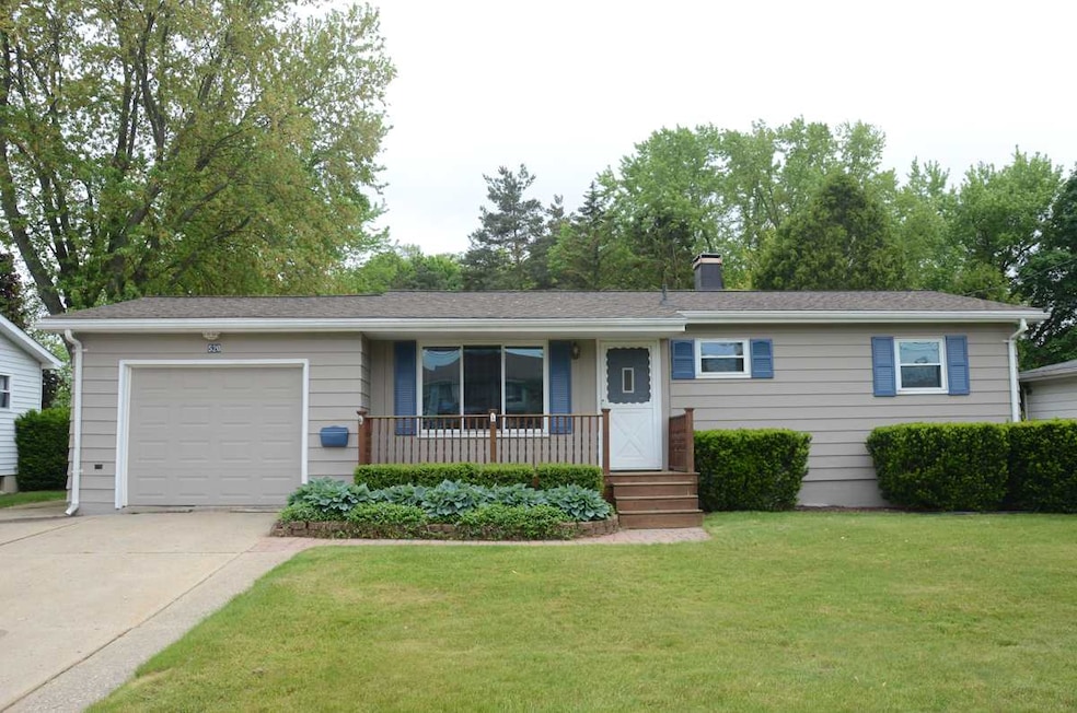 520 E Clark St, Davison, MI 48423 - photo 1