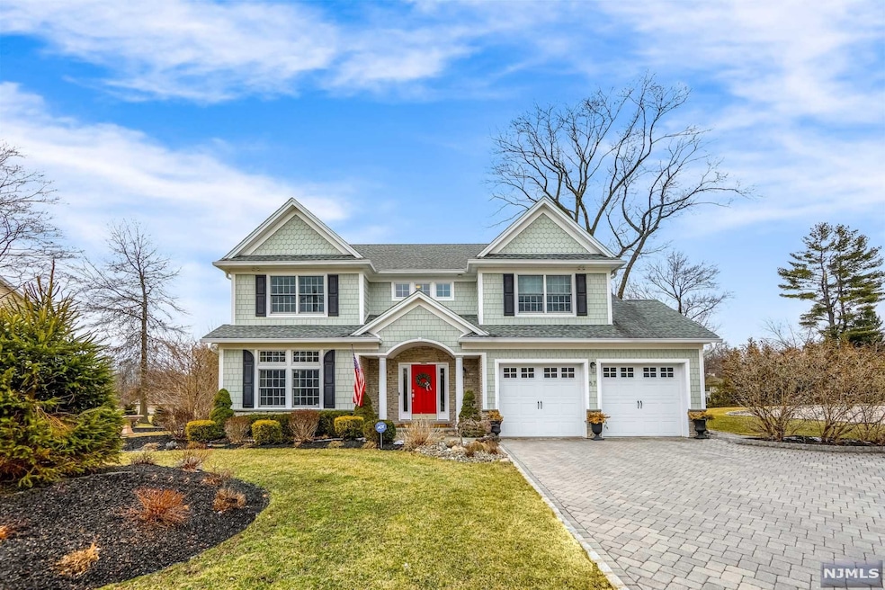 57 Orangeburgh Rd, Old Tappan, NJ 07675 - photo 1