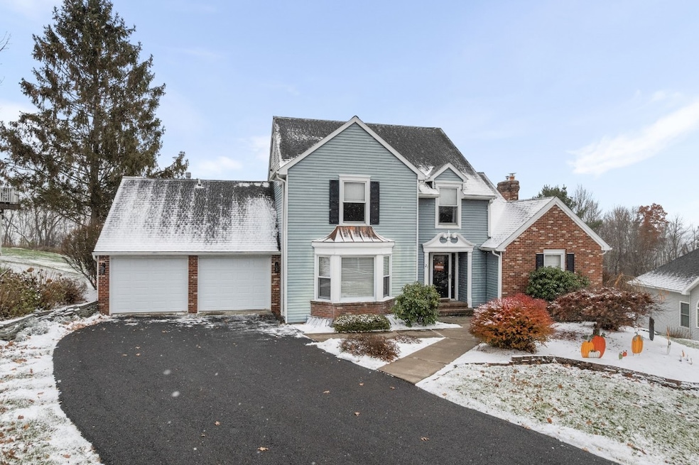 21 King Point Cir S, Owego, NY 13827 - photo 1