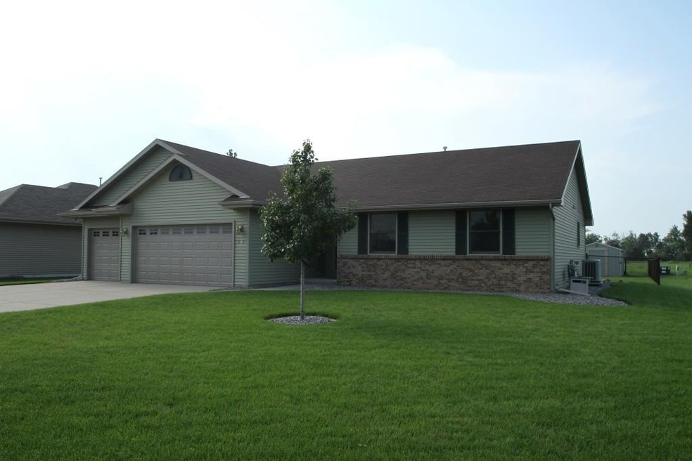 1603 Redwood Dr, Janesville, WI 53546 - photo 1