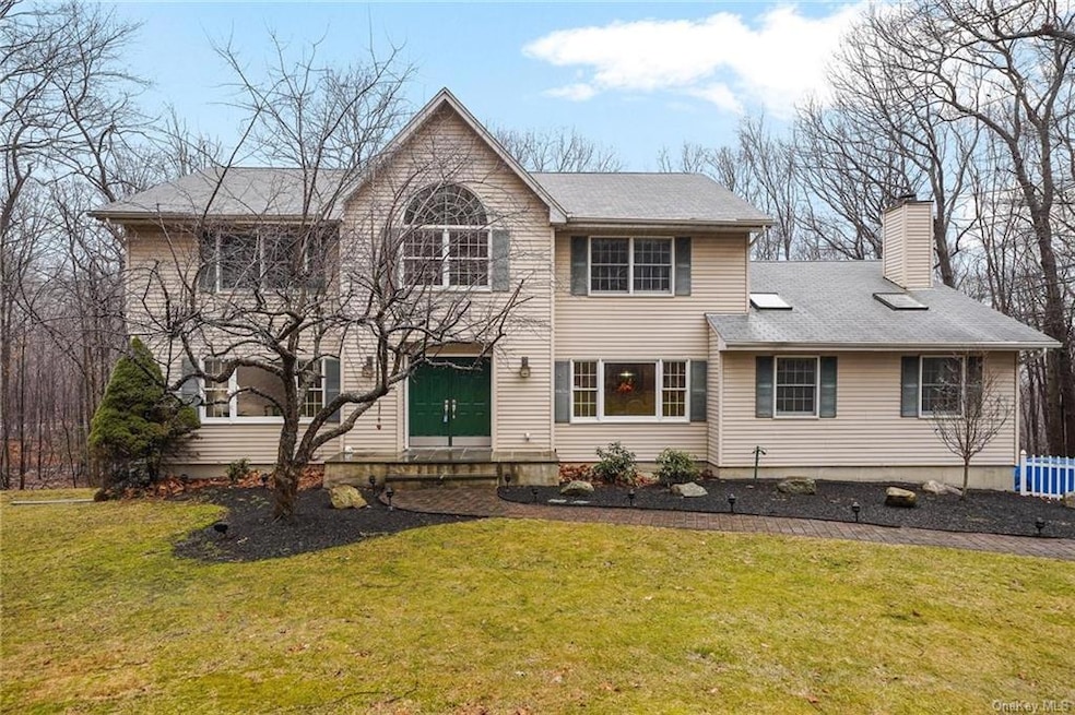 21 Col Conklin Dr, Stony Point, NY 10980 - photo 1