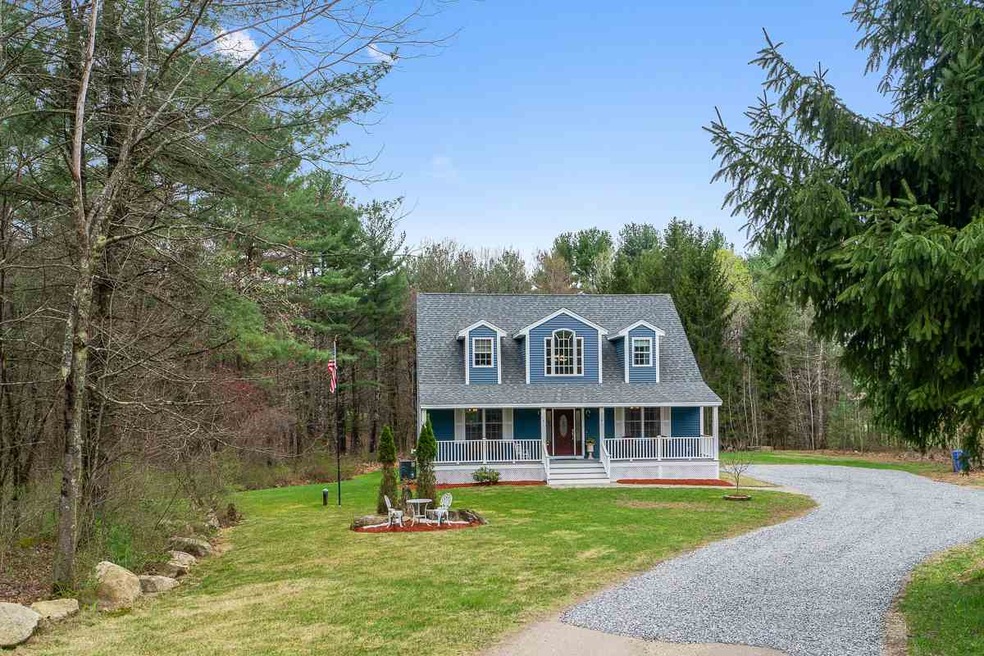 70A Alexander Rd, Londonderry, NH 03053 - photo 1