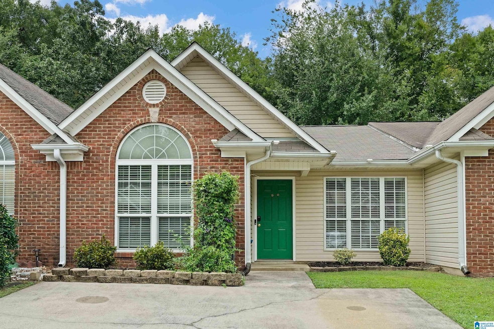 2021 Chandalar Ct, Pelham, AL 35124 - photo 1