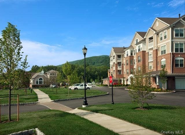 Regency at Fishkill unit 503, Fishkill, NY 12524 - photo 1