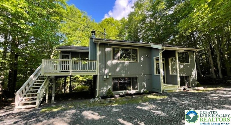 199 Gate Rd N, Lake Ariel, PA 18436 - photo 1