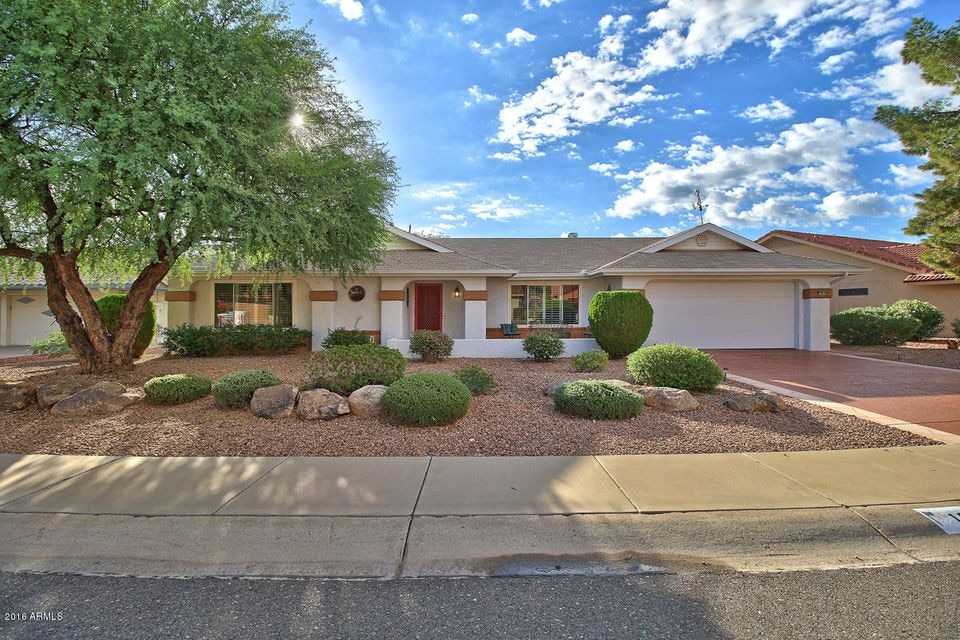 18833-N-GrandView-Dr-10