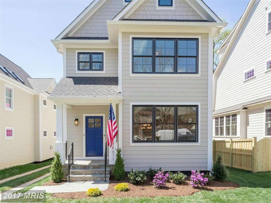 1011 Lincoln Ave, Falls Church, VA 22046 - photo 1