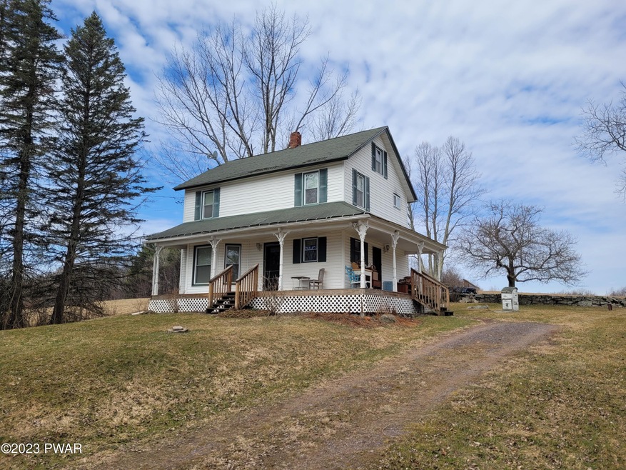 765 Stock Farm Rd, Lake Ariel, PA 18436 - photo 1