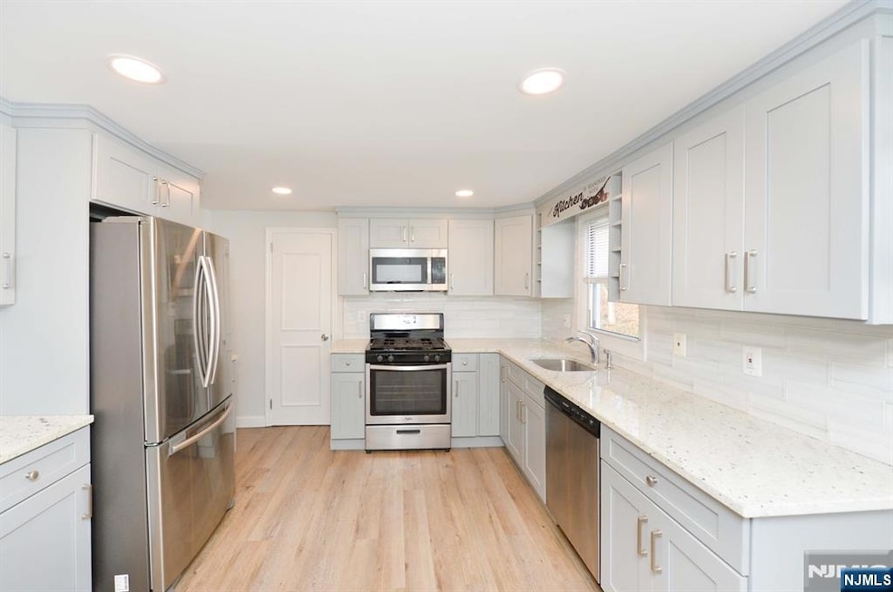 176 Prescott Ave unit 2, Prospect Park, NJ 07508 - photo 1