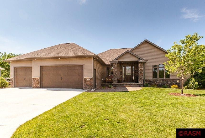 23 Howard Ct, North Mankato, MN 56003 - photo 1