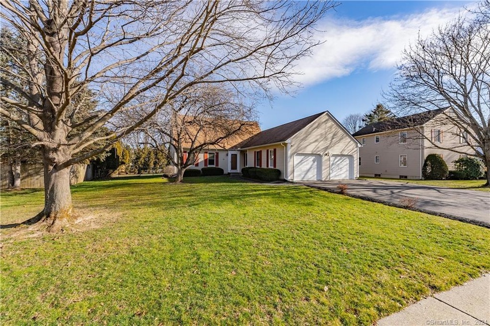 22 S Meadow Ln, Enfield, CT 06082 - photo 1