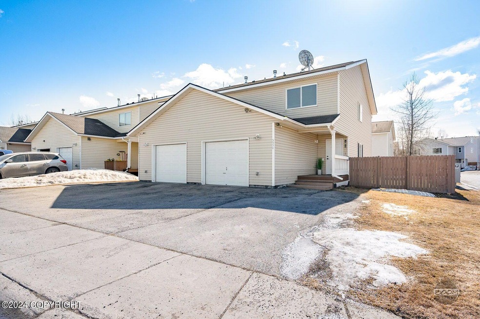 5530 E 4th Avenue #1