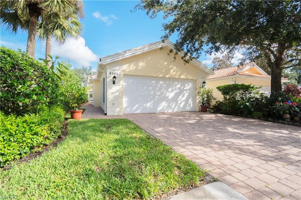 Welcome to your sunny, low maintenance home in Par