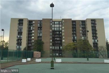 Racquet Club Condominium unit 810, Hyattsville, MD 20783 - photo 1