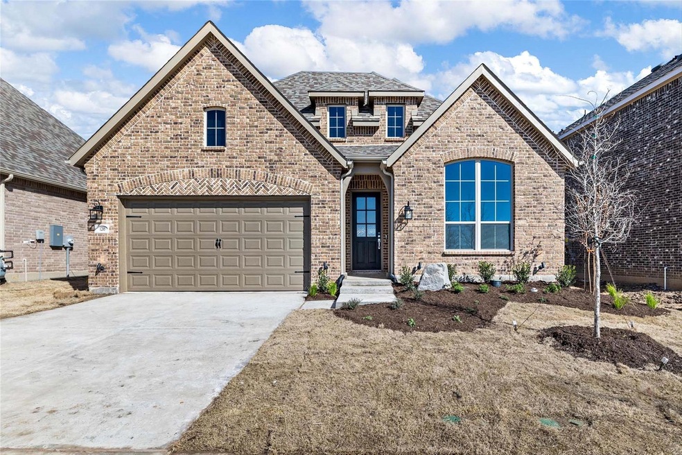 1205 Beach Blvd, Sherman, TX 75090 - photo 1