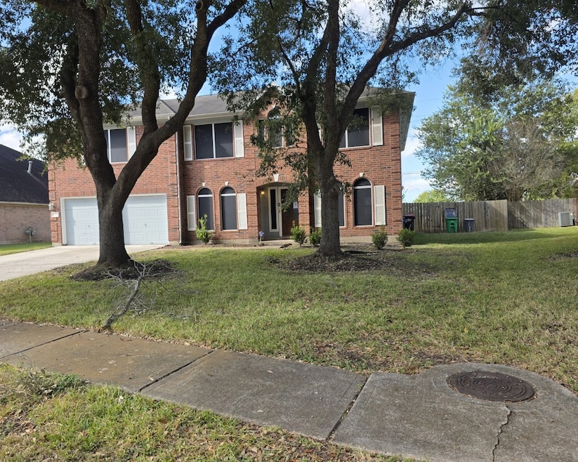 4510 W Thunderwood Cir, Fresno, TX 77545 - photo 1