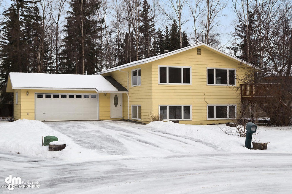 Exterior 9745-SMALL