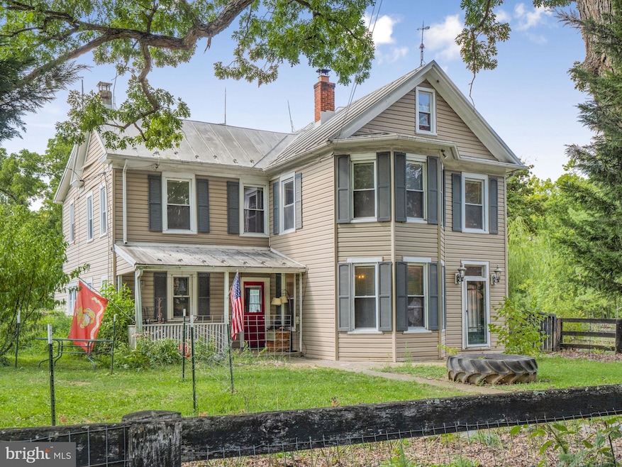 2423 Crums Church Rd, Berryville, VA 22611 - photo 1