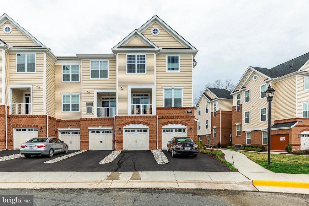 23215 Milltown Knoll Square unit 116, Ashburn, VA 20148 - photo 1