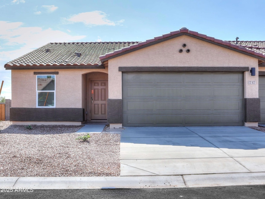737 Dylan Ct, Wickenburg, AZ 85390 - photo 1