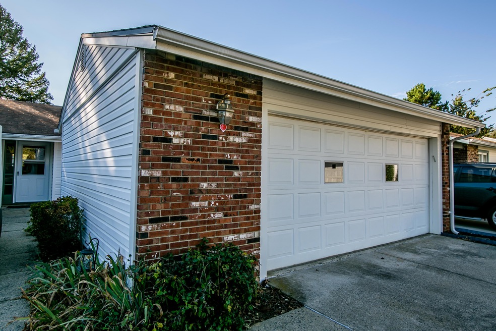 101B Dogwood Plaza unit 101B, Monroe Township, NJ 08831 - photo 1