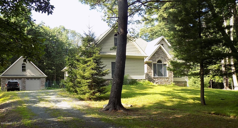 42 Holiday Dr, Hawley, PA 18428 - photo 1