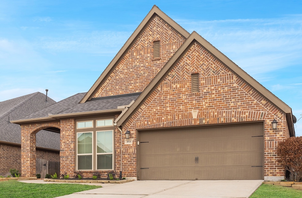 1814 Andrew Oaks Ct, Richmond, TX 77469 - photo 1