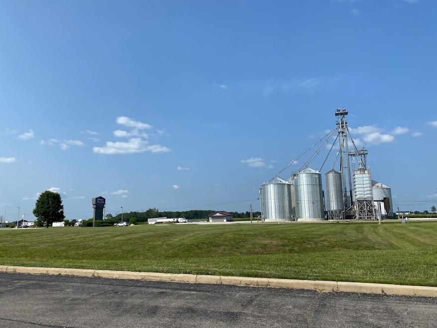 0 N Us Highway 421 unit MBR21935451, Greensburg, IN 47240 - photo 1