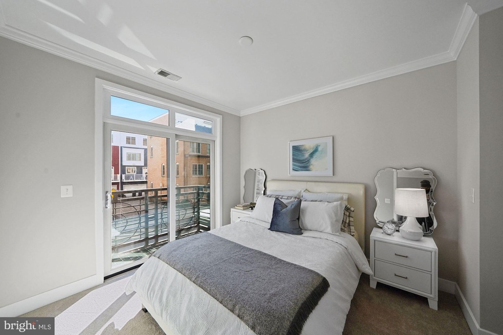 815 N Patrick St unit 211, Alexandria, VA 22314 - photo 1