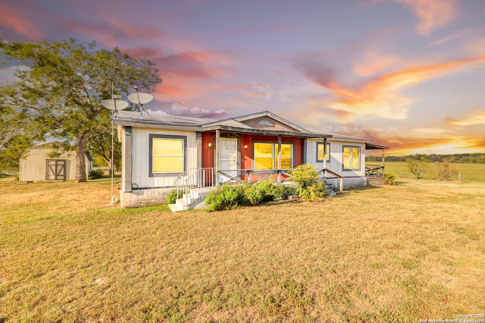 14858 Fm 1322, Luling, TX 78648 - photo 1