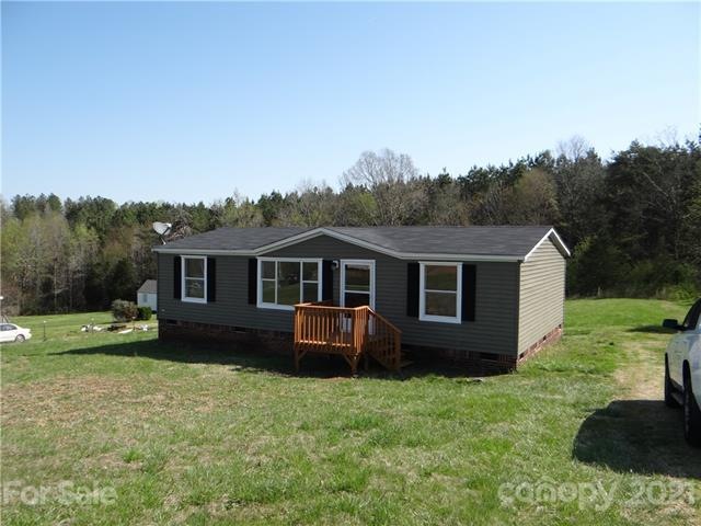 114 Forest Grove Dr, Statesville, NC 28625 - photo 1