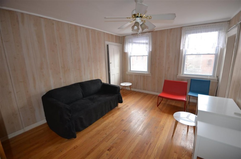 209 Warren St unit 3, Jersey City, NJ 07302 - photo 1