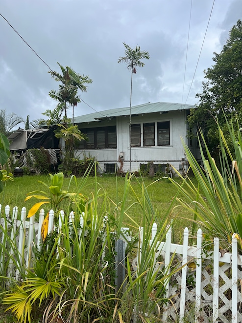 719 Laukapu St, Hilo, HI 96720 - photo 1