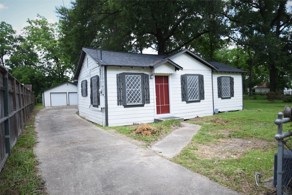 4613 Antha St, Houston, TX 77016 - photo 1