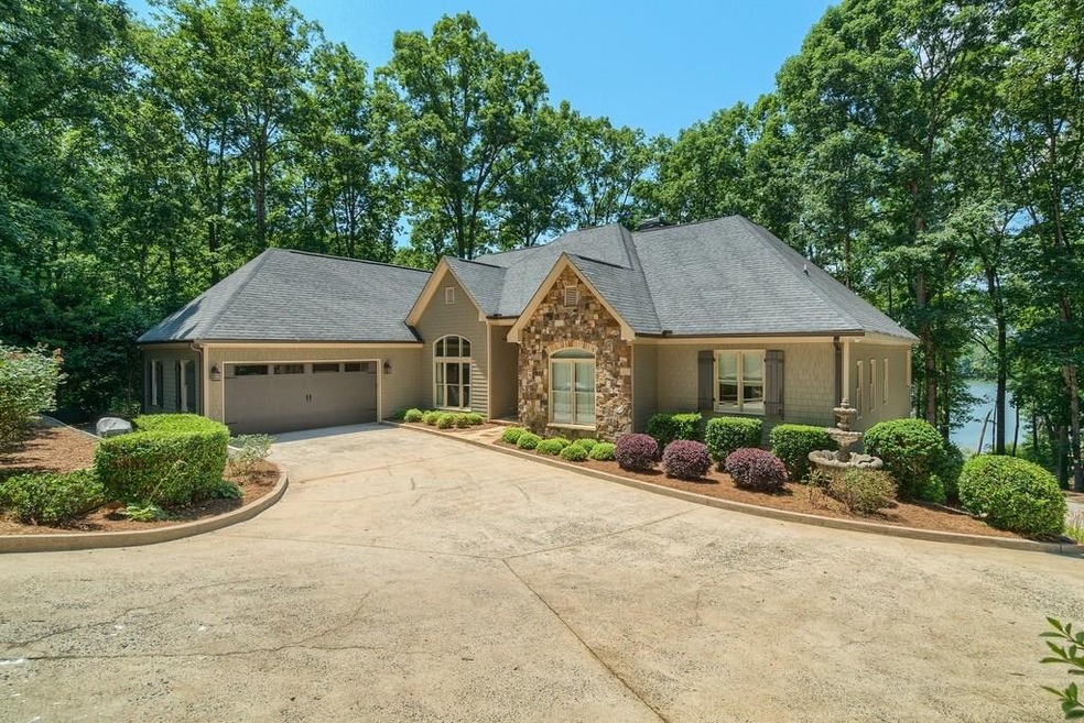 2219 Sidney Dr, Gainesville, GA 30506 - photo 1