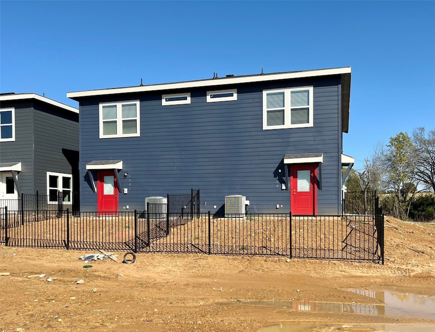 3501 E Renfro St unit 408, Burleson, TX 76028 - photo 1