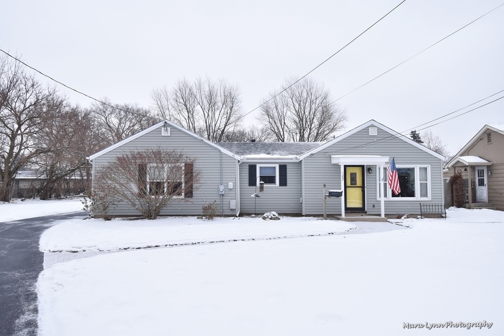 122 S Van Buren St, Batavia, IL 60510 - photo 1