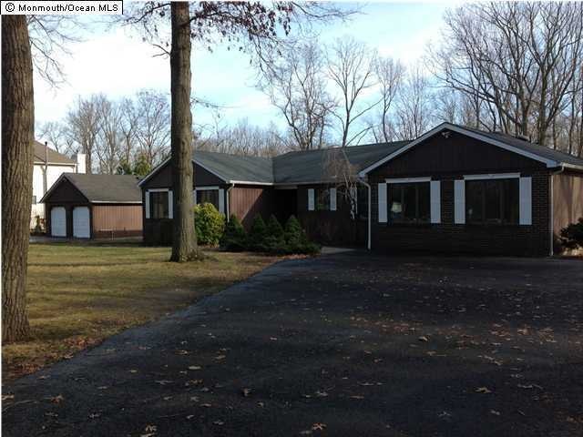 477 Union Hill Rd, Morganville, NJ 07751 - photo 1
